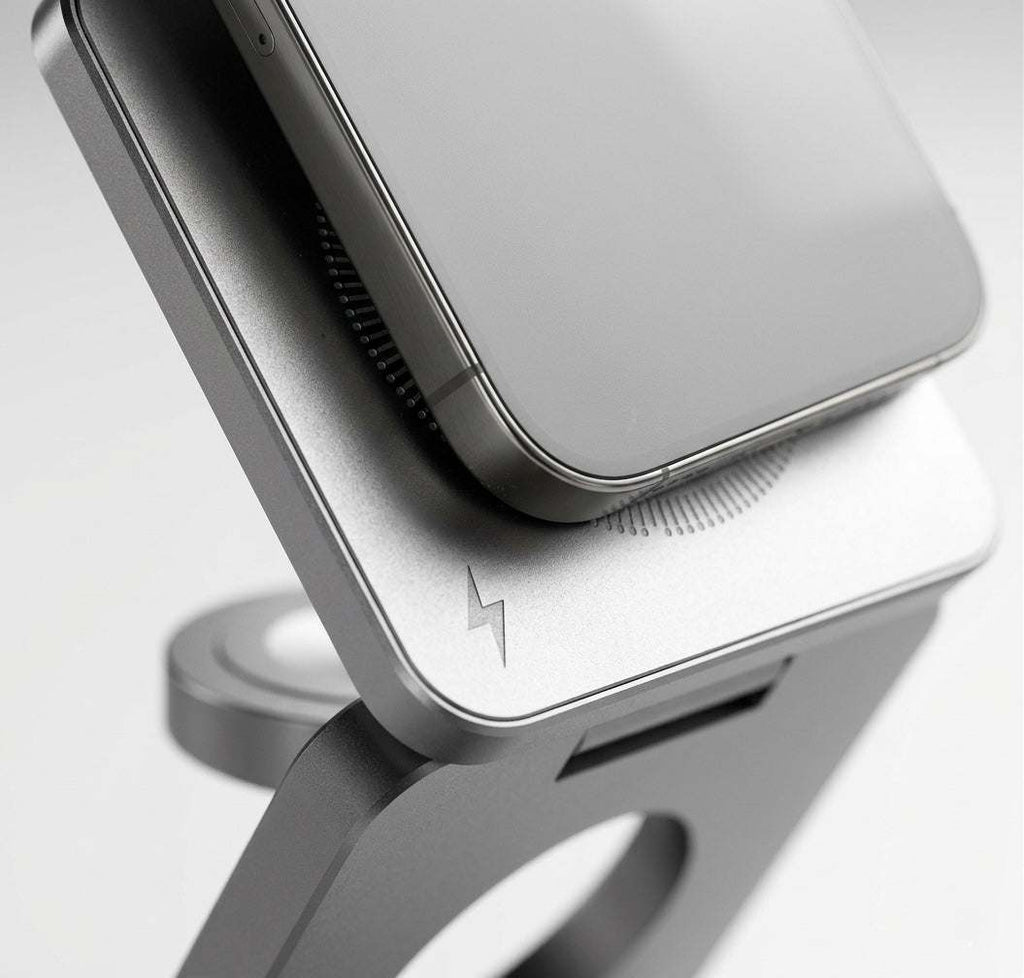 3-in-1 Travel Wireless Charger Stand Gadgetryo