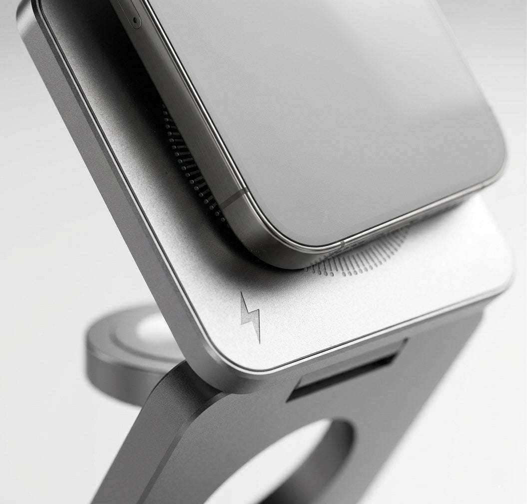 3-in-1 Travel Wireless Charger Stand Gadgetryo